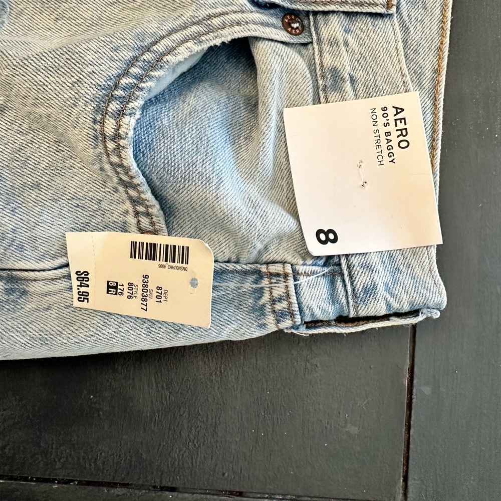 Aero women jeans 90’s baggy size 8